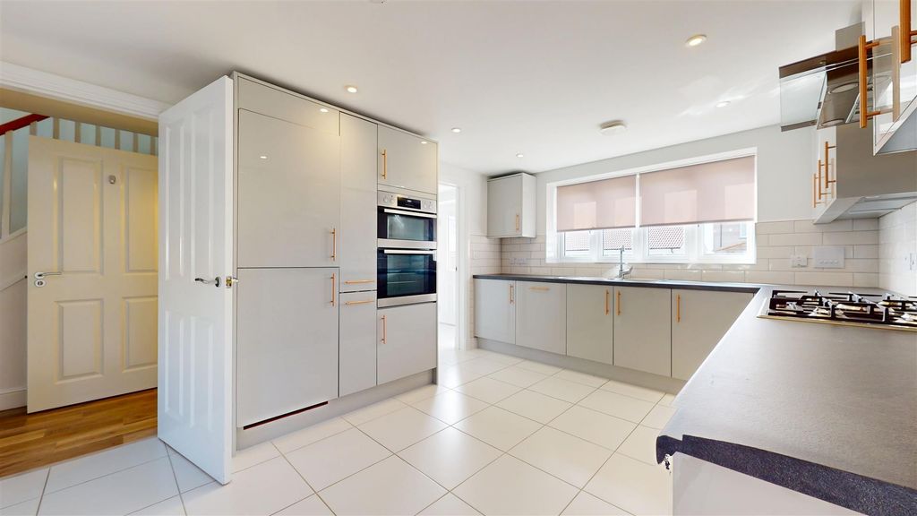 Property photo 3 of 15 04092026_122349.Jpg