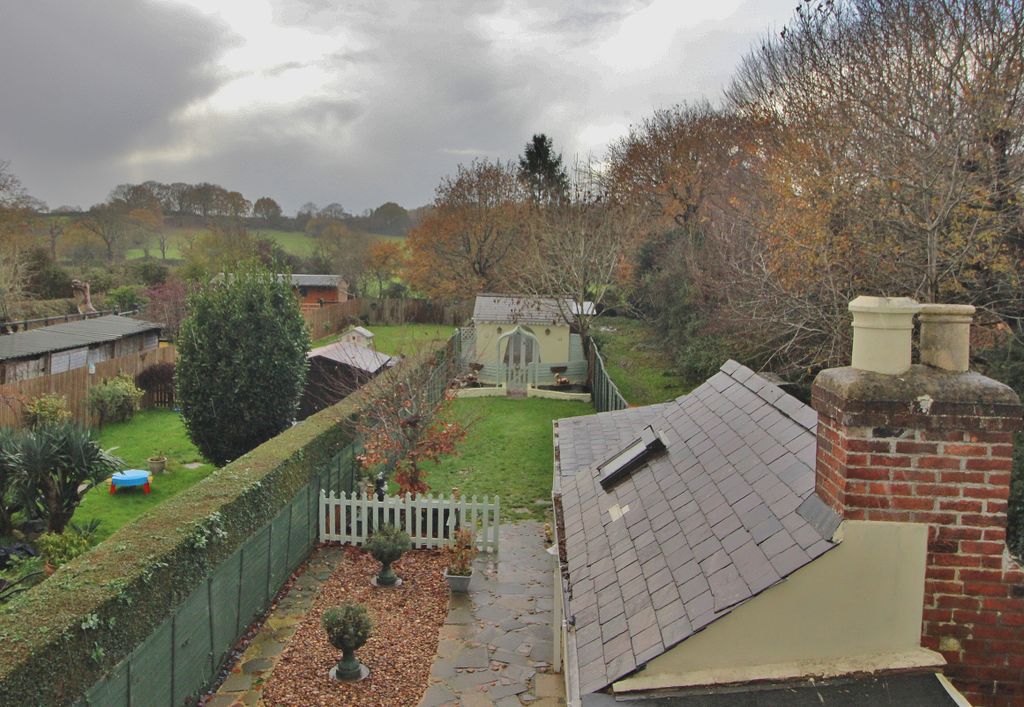 Property photo 3 of 23