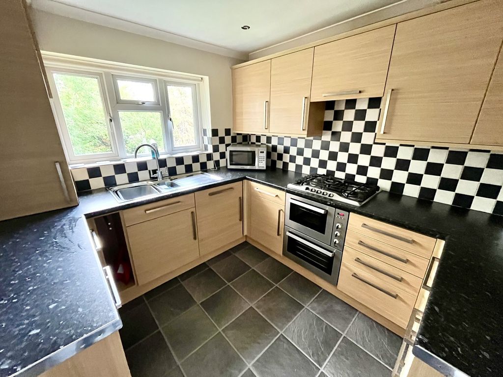 Property photo 3 of 8 Not Specified
