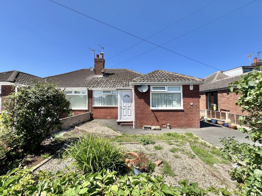 Property photo 1 of 11