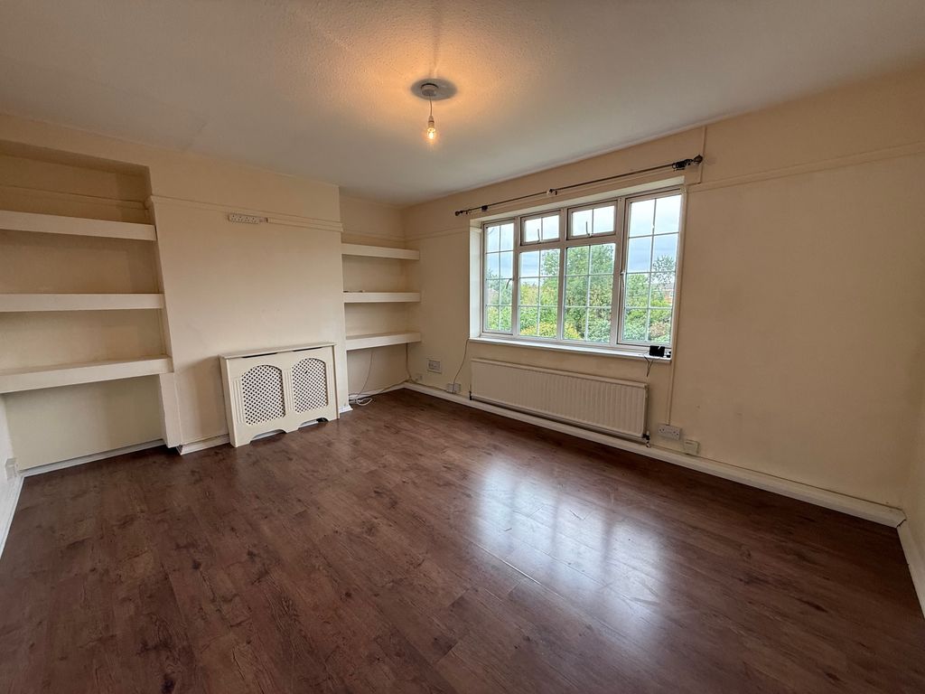 Property photo 2 of 7 Dining Room