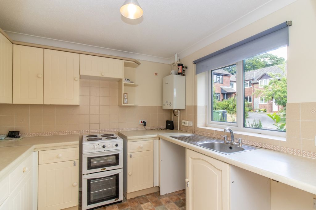 Property photo 3 of 13 Img_5026