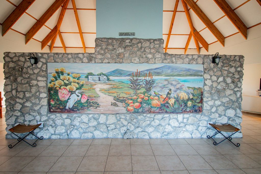 Property photo 3 of 45