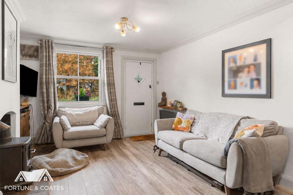 Property photo 3 of 14 d14Cb8B8-Ea50-4Db9-B53B-7c9F52297Ca3.Png