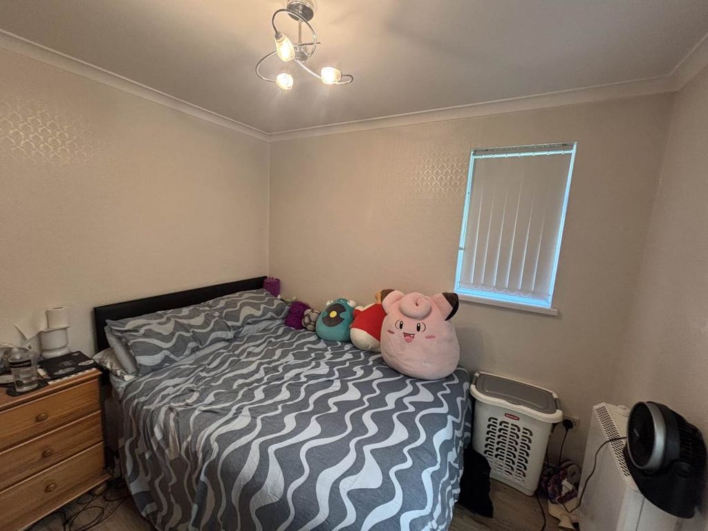 Property photo 3 of 6 Img_4739