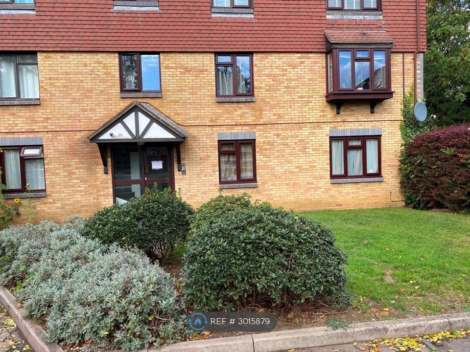 Property photo 1 of 9 Front