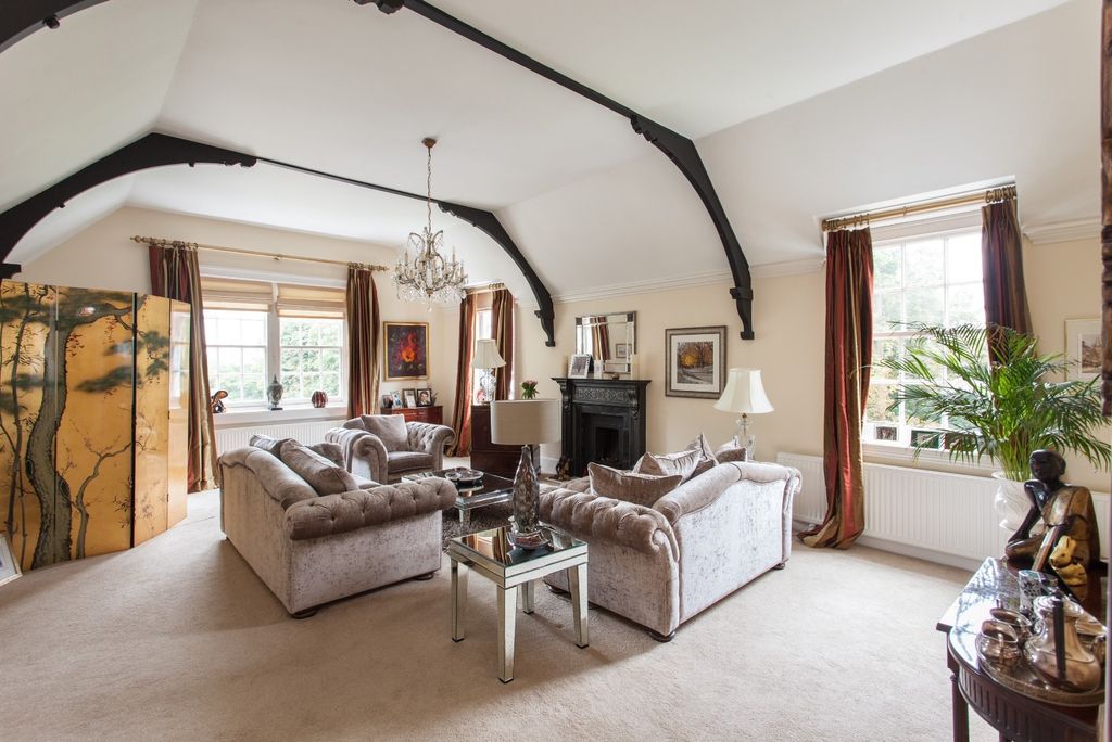 Property photo 2 of 11 1338123