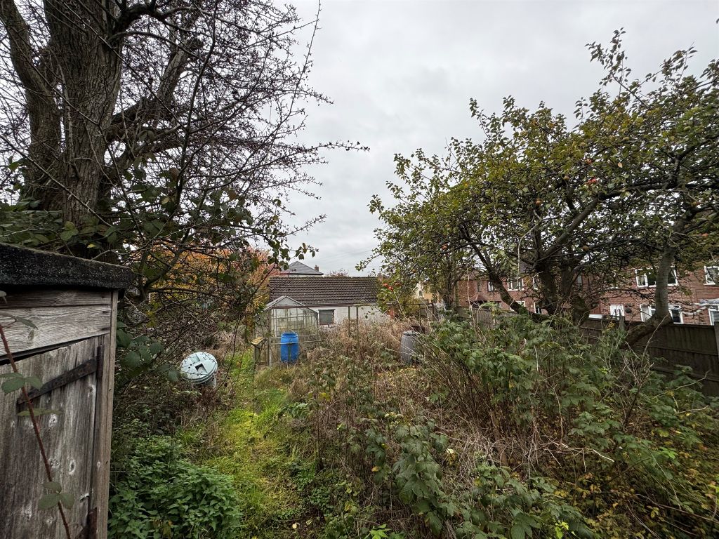 Property photo 3 of 5