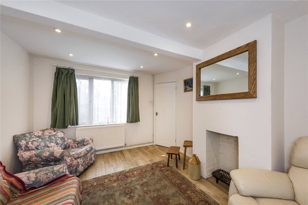 Property photo 3 of 18 Picture No. 04