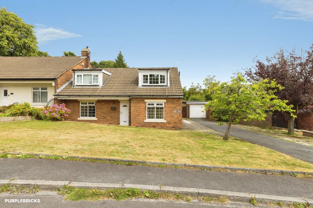 Property photo 3 of 37