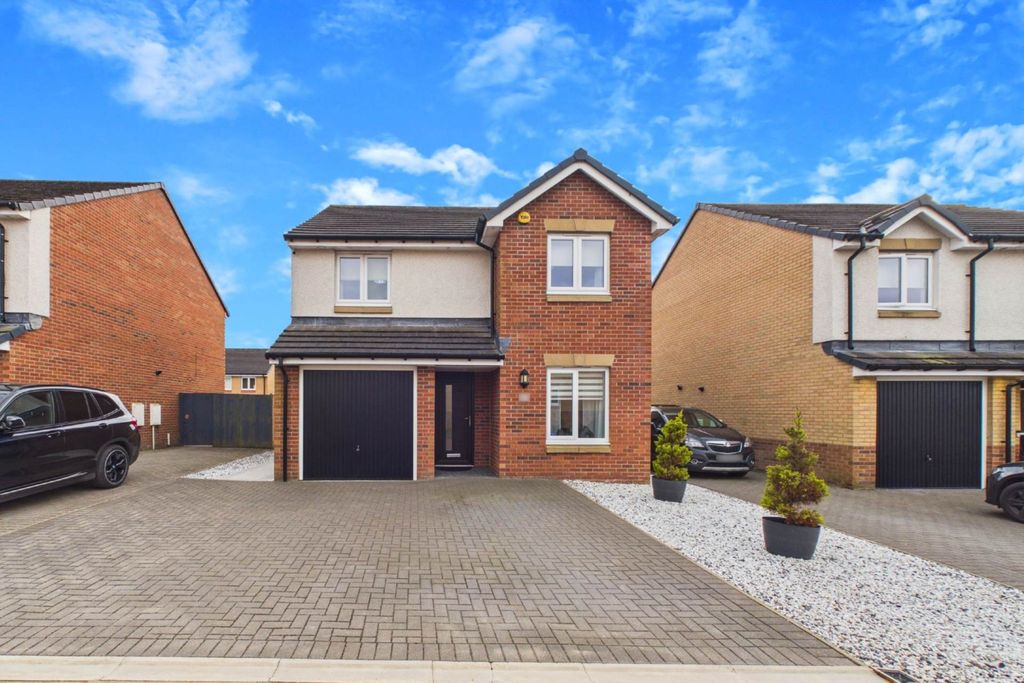 Property photo 1 of 29