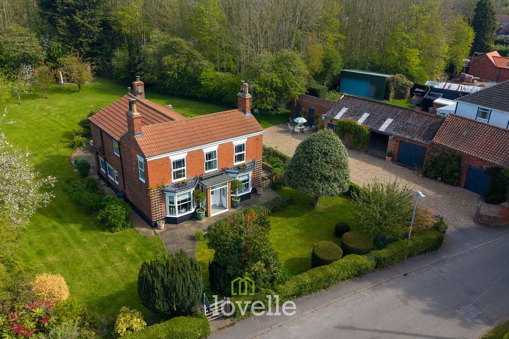 Property photo 1 of 72