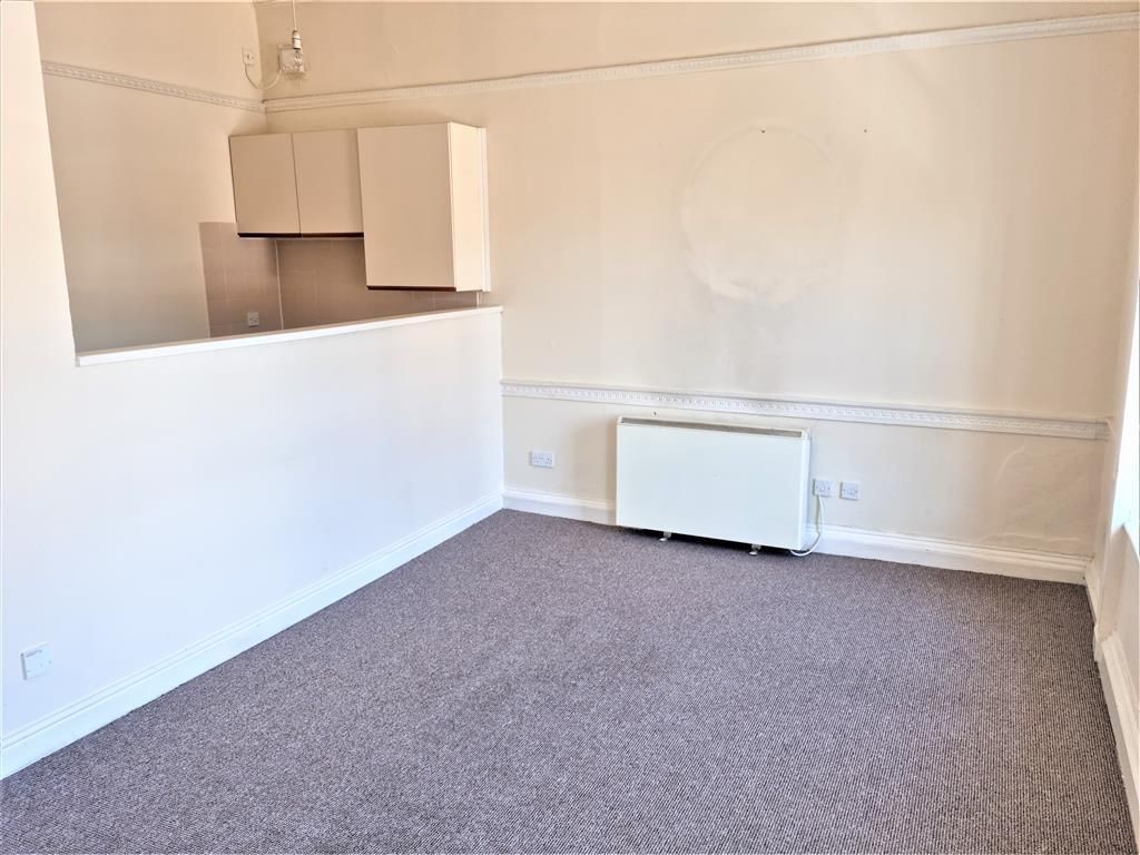 Property photo 2 of 6 Living Room