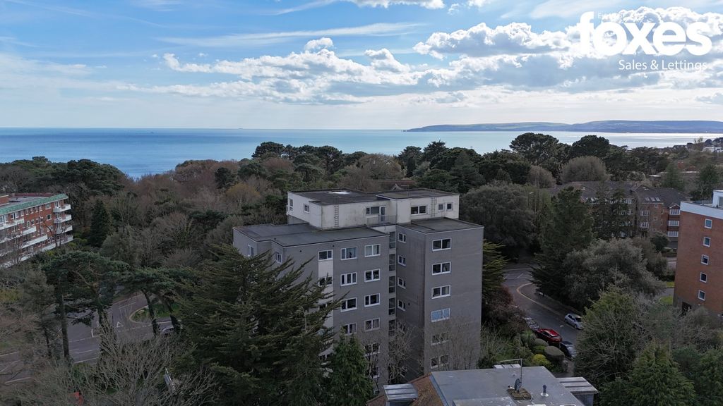 Property photo 2 of 14 4623462