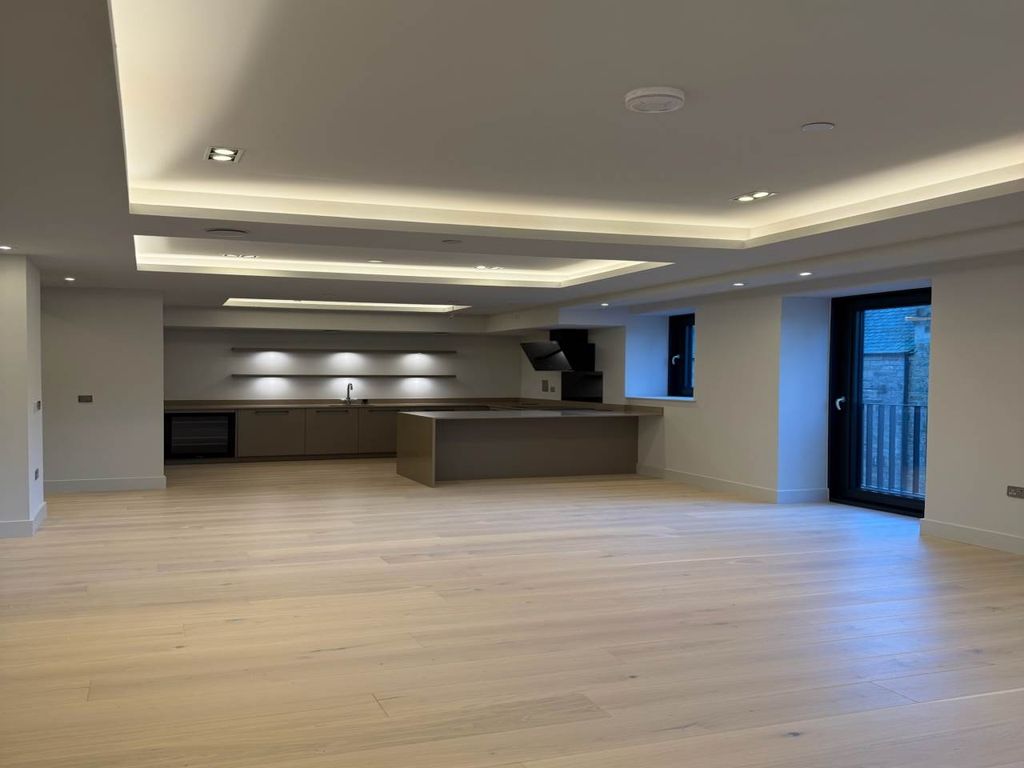 Property photo 2 of 14 Img_1526