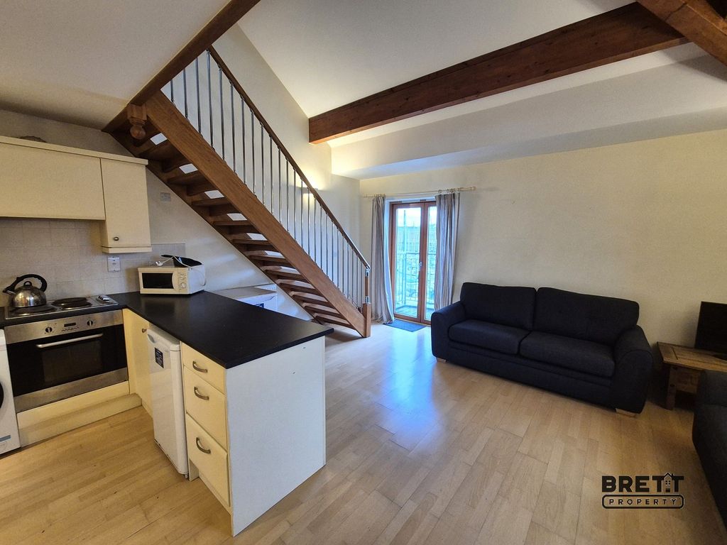 Property photo 1 of 8 Main Image