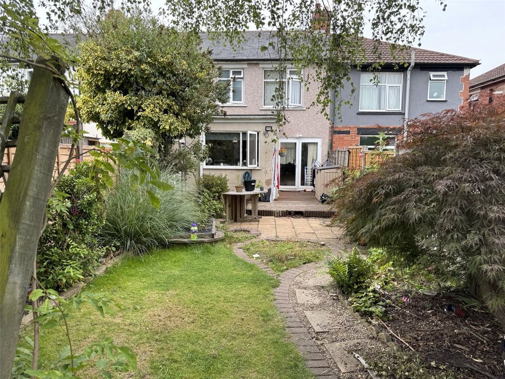 Property photo 2 of 7 Picture No. 01