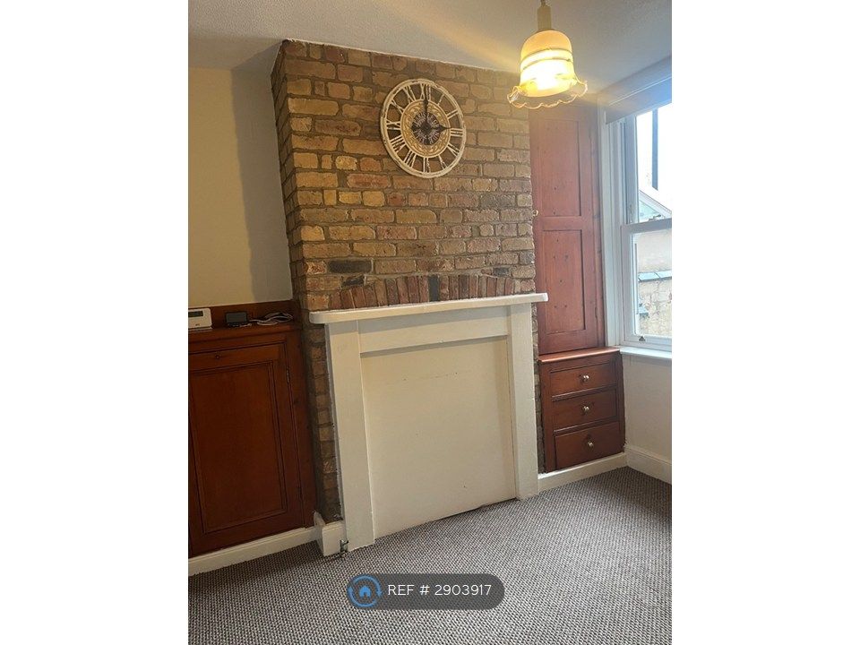 Property photo 3 of 8