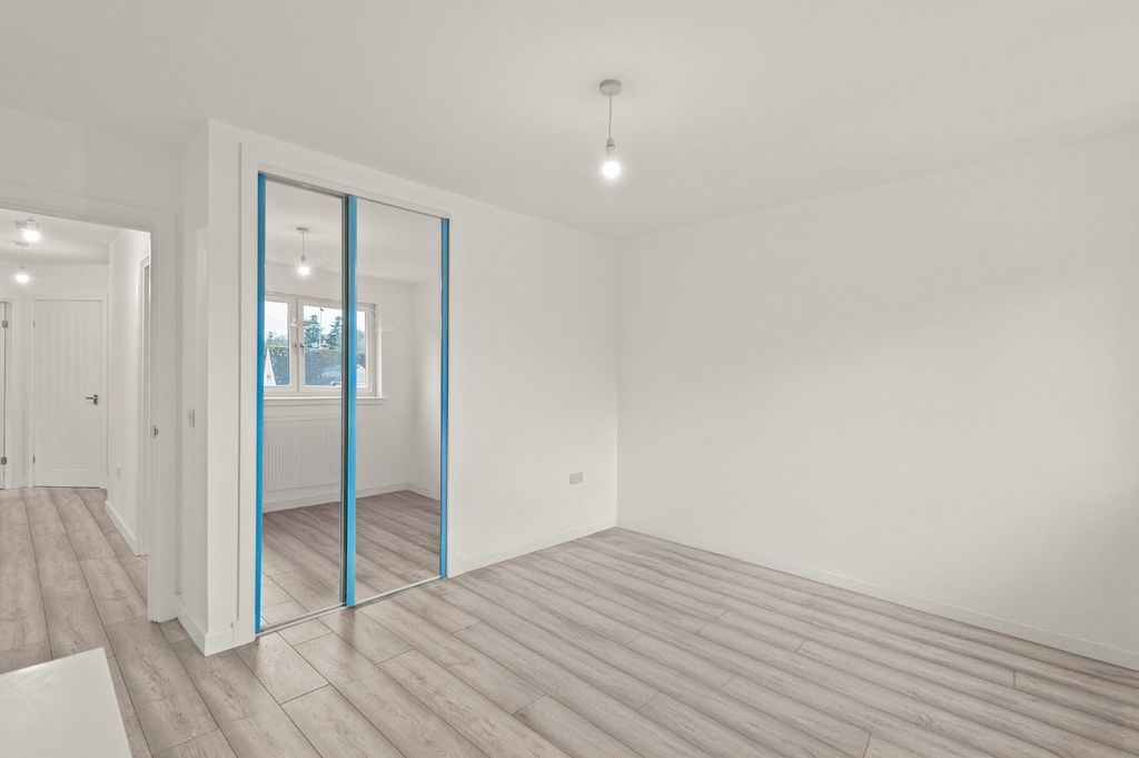 Additional image 10 of 2 bed flat to rentWoodburn Drive, Alloa FK10