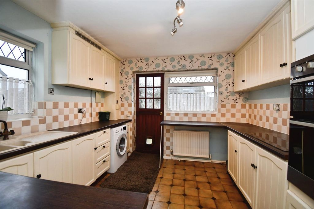 Property photo 3 of 17 68Fc6Af2-U 20 2815 29.Jpg