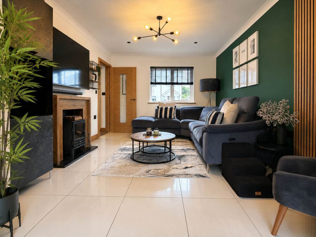 Property photo 2 of 20 Lounge 2 3 Clos Carrog