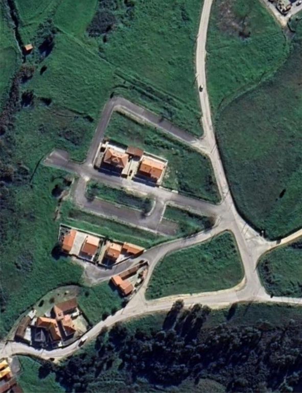 Property photo 1 of 15 Sale Of 8 Serviced Plots In Alenquer, For The Construction Of 54 Apartments