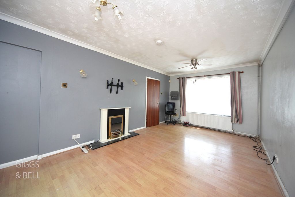 Property photo 3 of 26 5031002