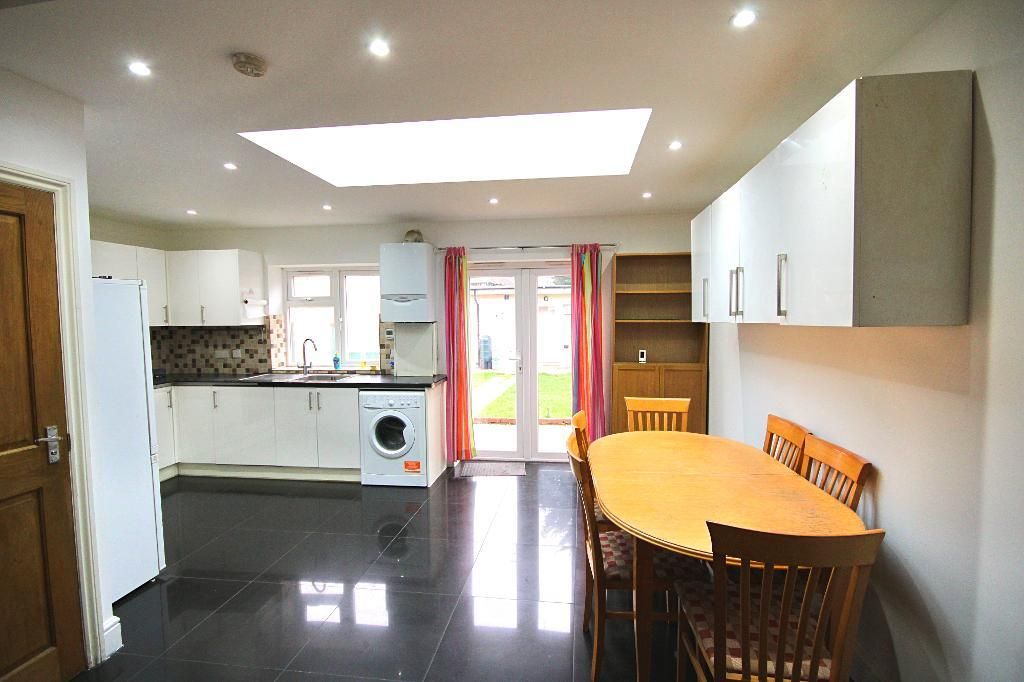 Property photo 2 of 11 Kitchen &amp; Dining