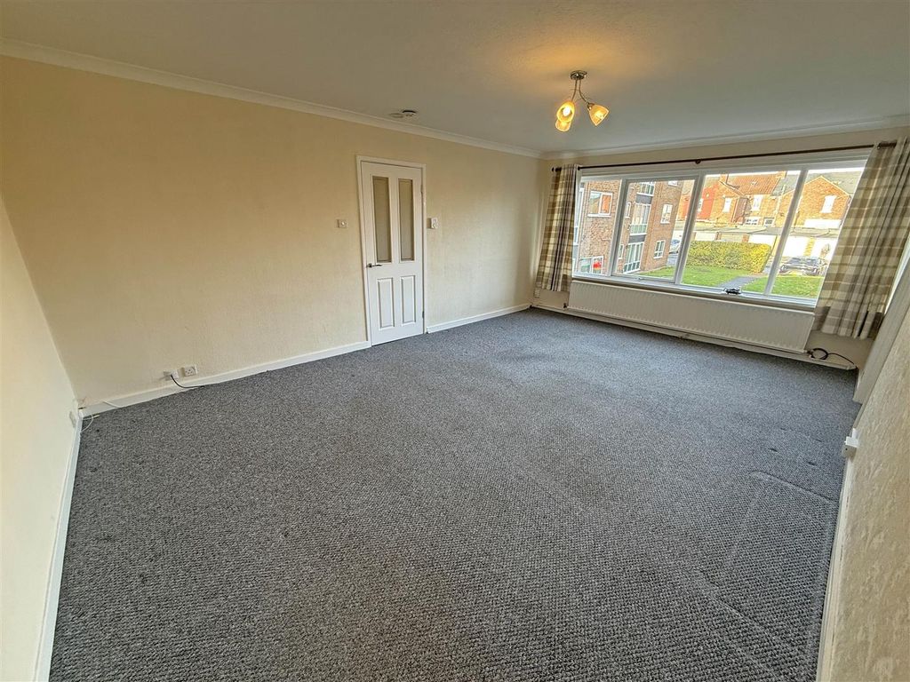 Property photo 2 of 7 Living Room.Jpg