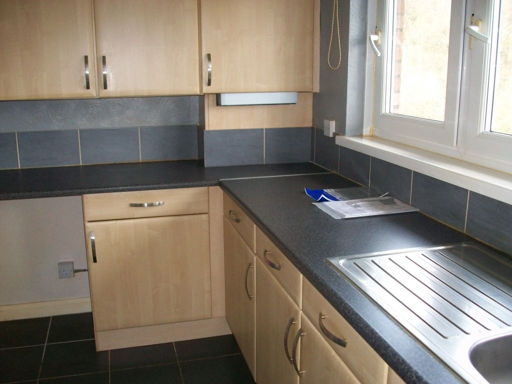 Property photo 2 of 12