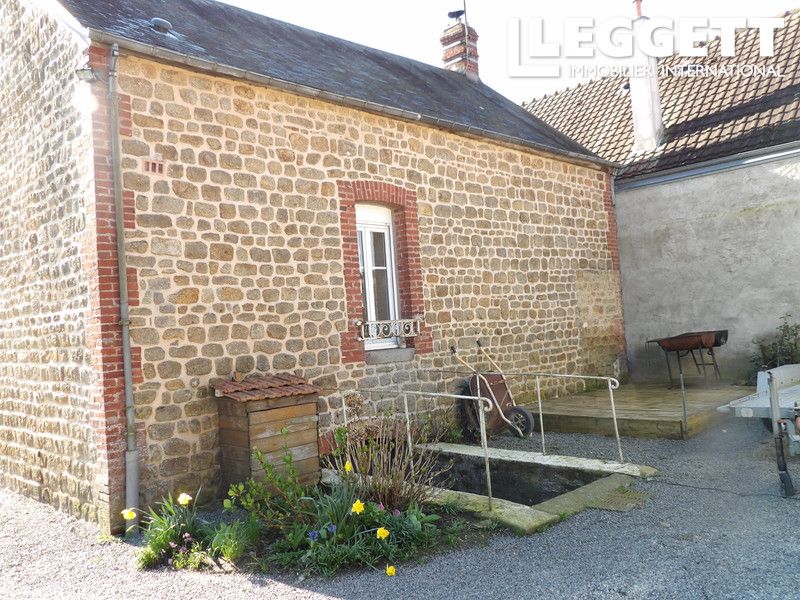 Property photo 3 of 10