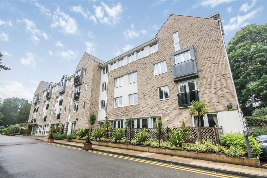 Property photo 1 of 17 Windsor House.Jpg