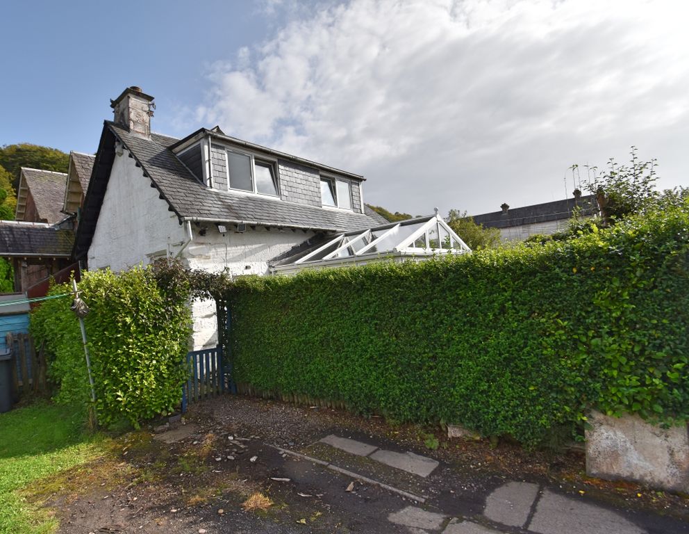 Property photo 1 of 33