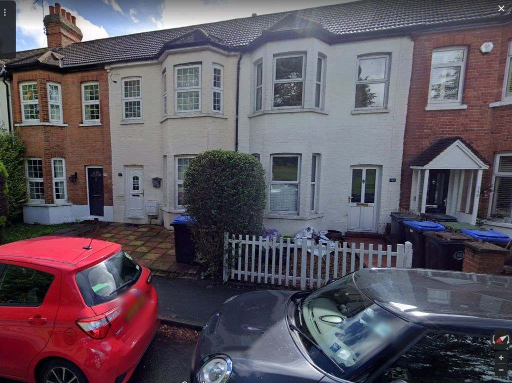 Property photo 1 of 12 4 Bedroom House