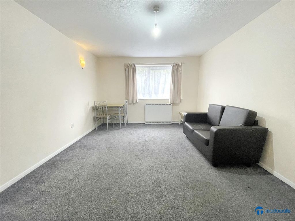 Property photo 1 of 11 Img_2623.Jpg