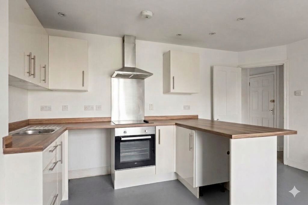 Property photo 2 of 7 Kitchen