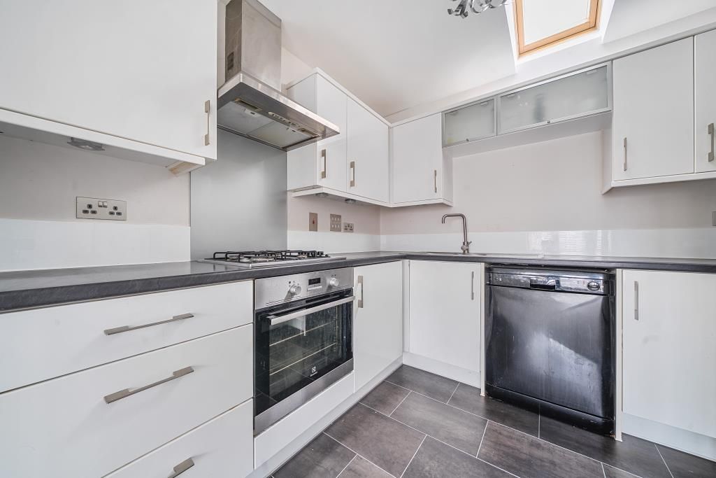 Property photo 2 of 23 Kitchen