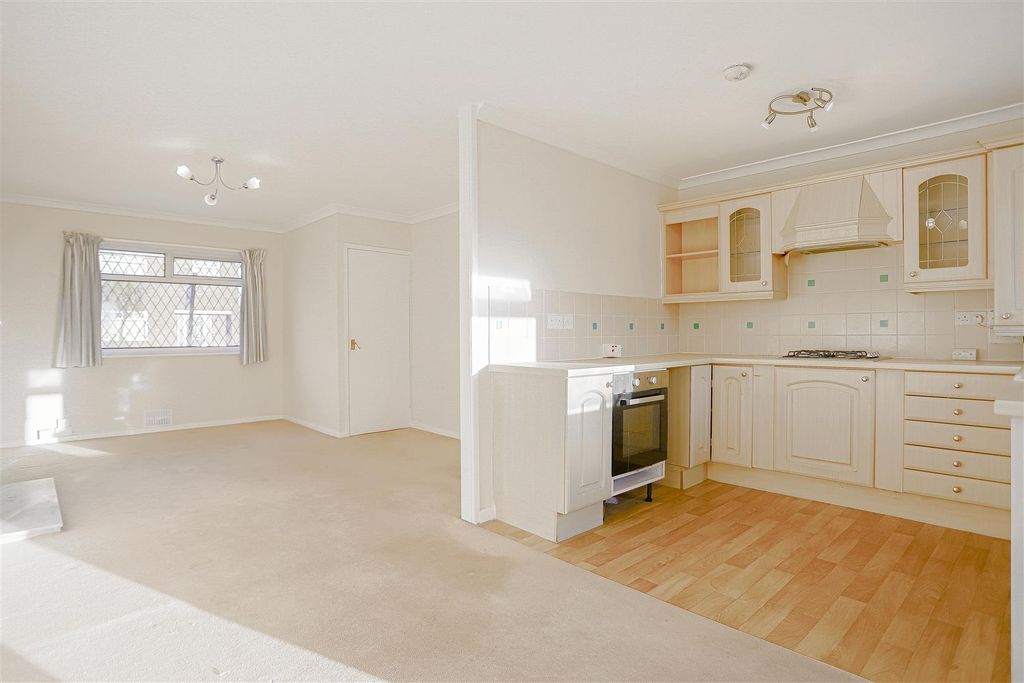 Property photo 3 of 21 1.Jpg