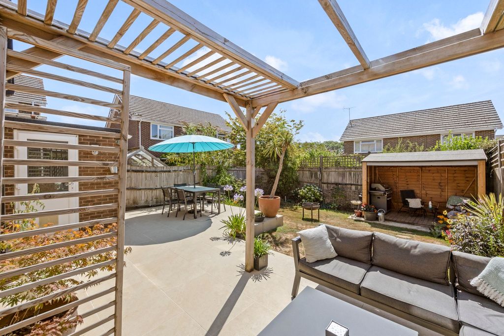 Property photo 2 of 18 Rear Garden