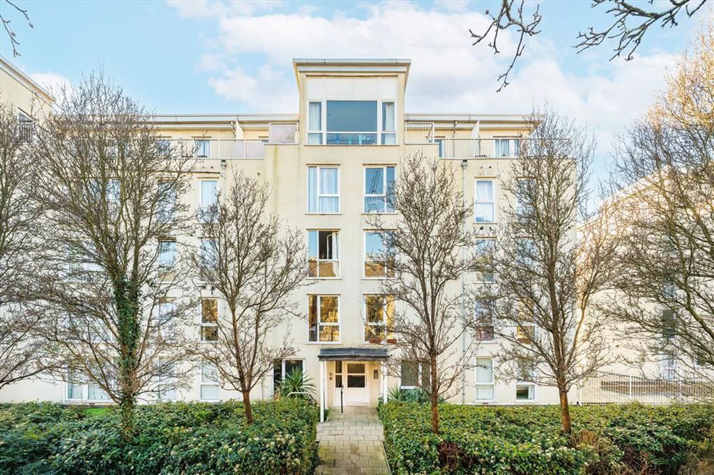 Property photo 1 of 6