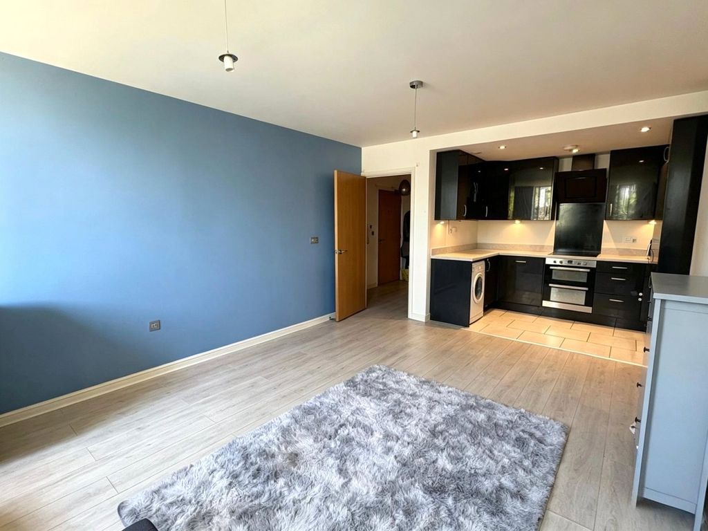 Property photo 2 of 10 Picture No. 08
