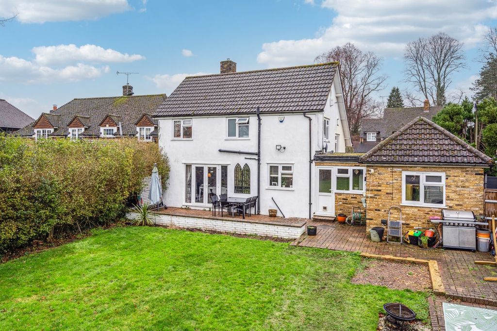 Property photo 1 of 16