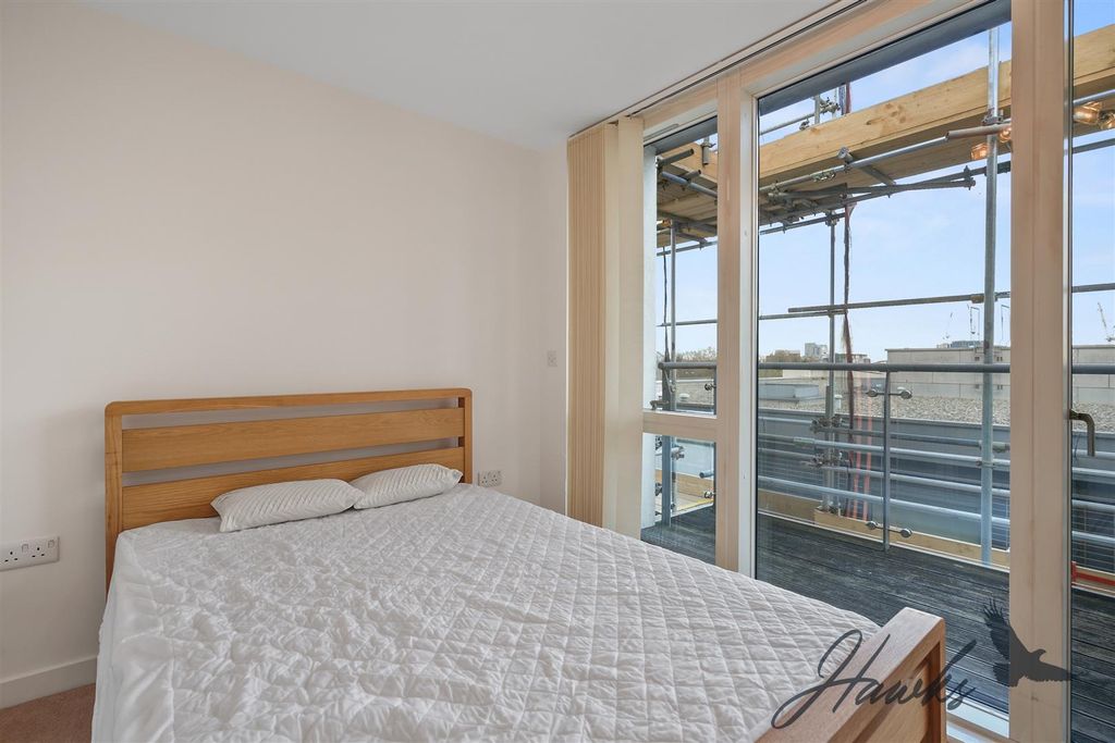 Property photo 3 of 19 4d1539De-cc15-4d85-B081-3E79005E763Aapsbf - 603 Go