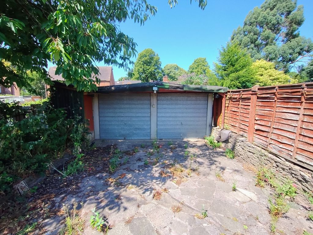 Property photo 1 of 4