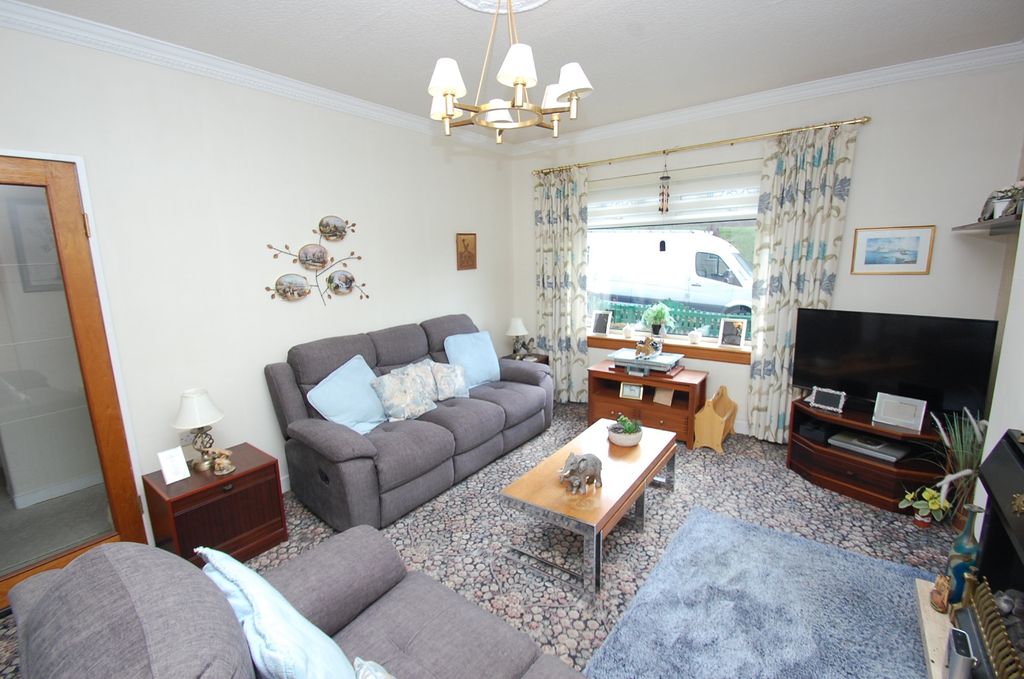 Property photo 3 of 23 4999813