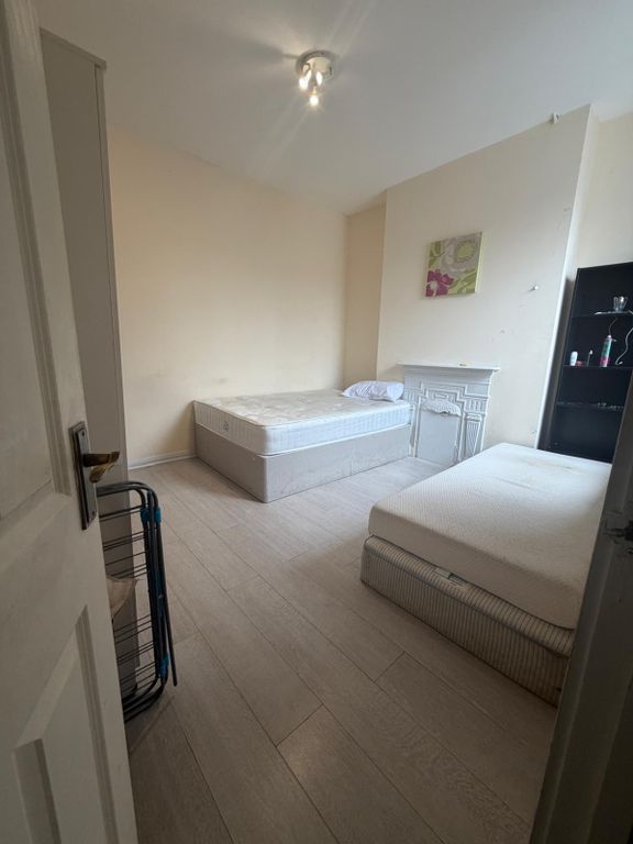 Property photo 2 of 2