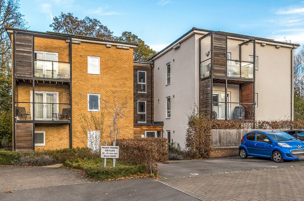 Property photo 1 of 19 1-692802B24A7B6-1...