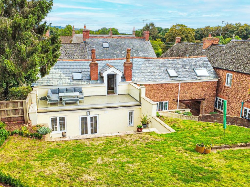 Property photo 1 of 32 5026372