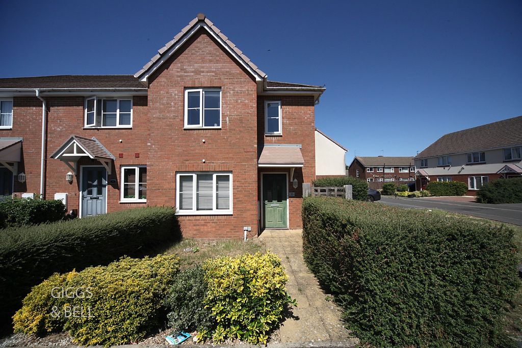 Property photo 1 of 10 5161900