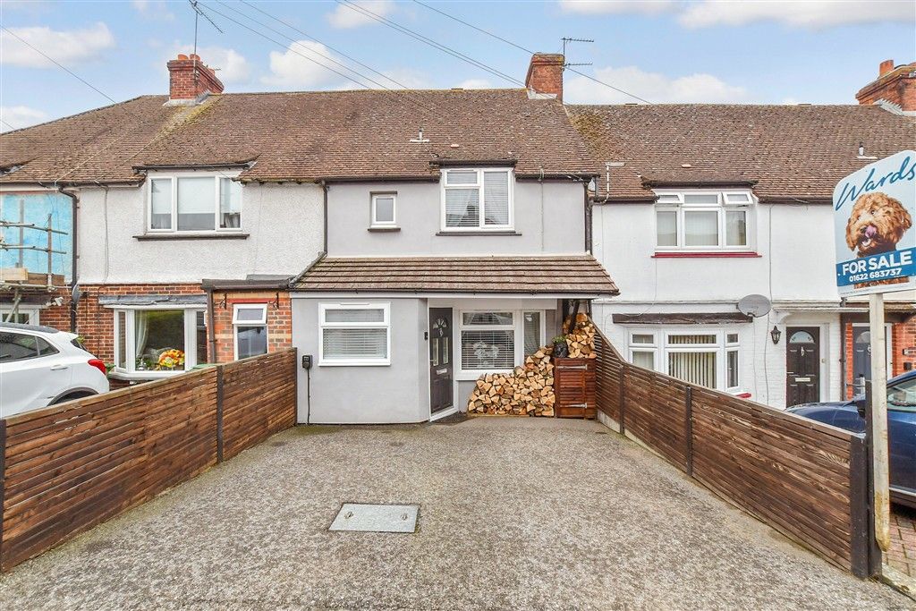 Property photo 1 of 15 External Front